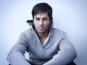 Aos 46 anos Enrique Iglesias anuncia que irá encerrar sua carreira