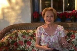 Glória Menezes comemora aniversário de 87 anos com almoço em família: ‘Bem, graças a Deus’